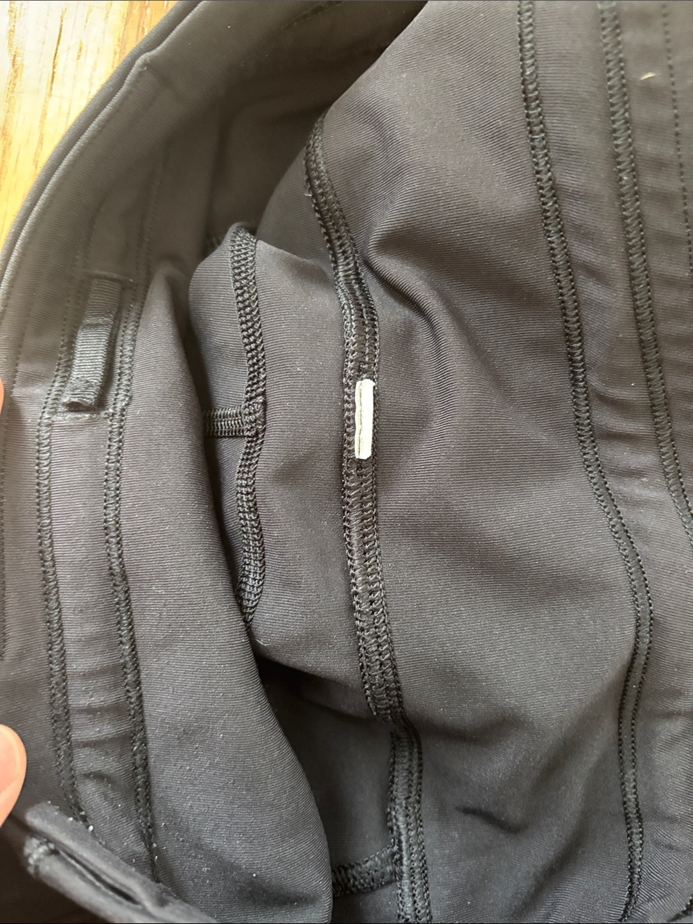 Lulu Lemon Active Leggings - Picture 4 of 4